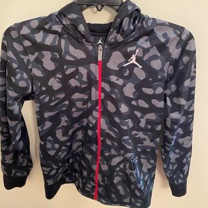 Jordan gray camouflage with red zipper